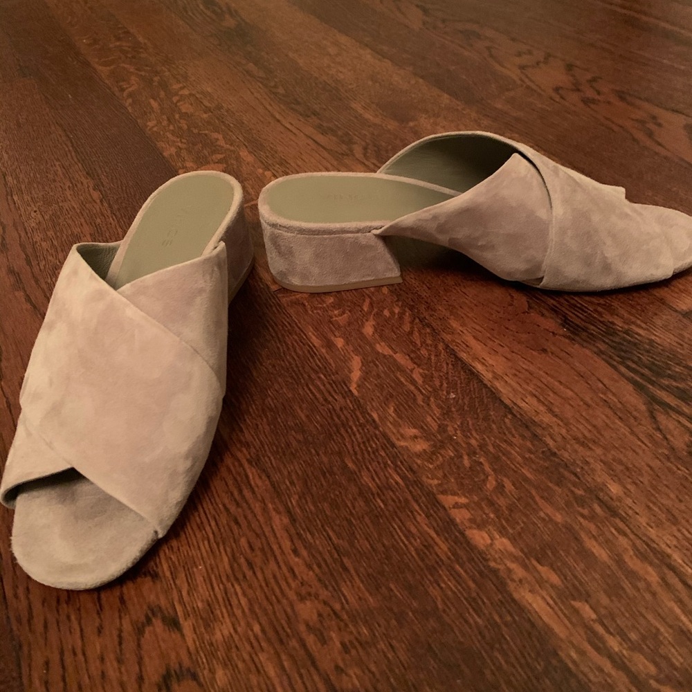 Grey suede mules